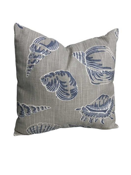 Beach Treasure Cotton Slub Throw Pillow Cover