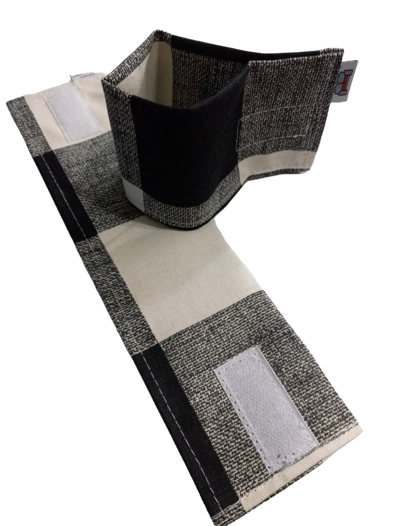 Macon Black Buffalo Plaid - Curtain Velbacks