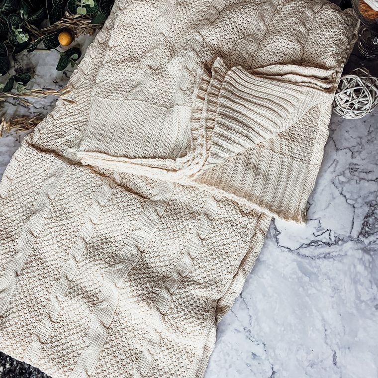 Blankets & Throws