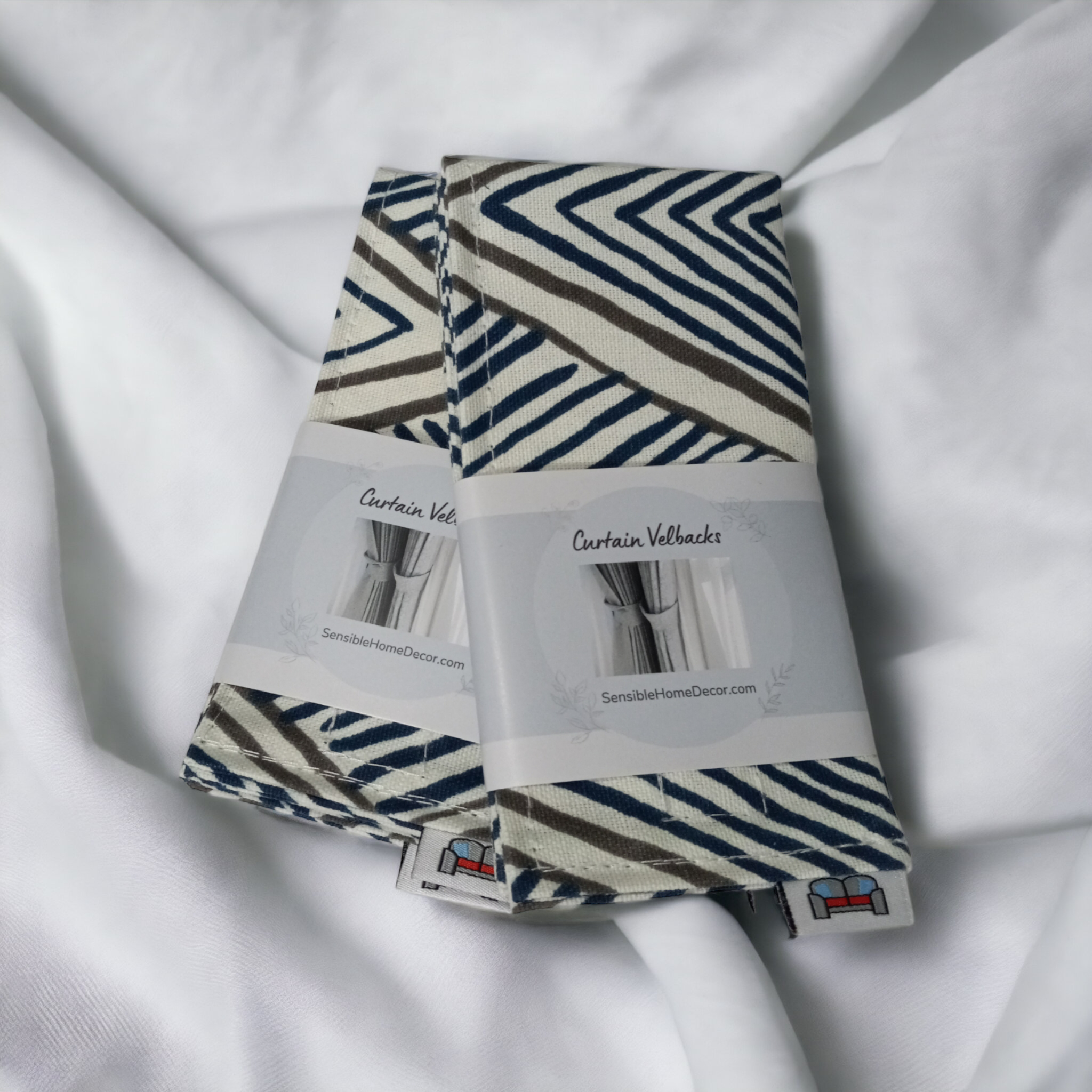 Rhombi Forms Bark - Curtain Velbacks